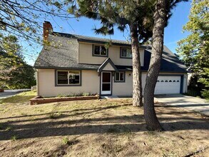 Building Photo - 28762 Cedar Dr