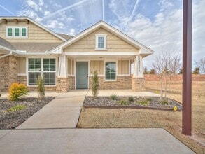 Building Photo - 5821 Goldfinger Rd