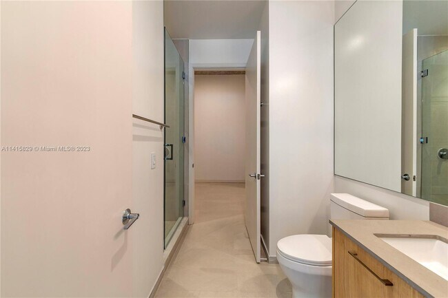 Foto del edificio - 129 NW 26th St