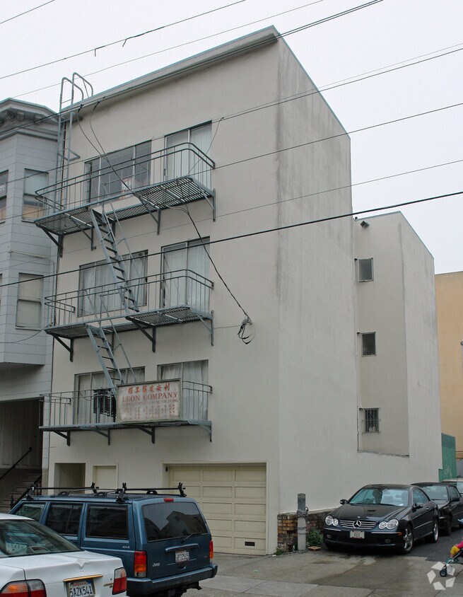 Foto del edificio - 679 Green St