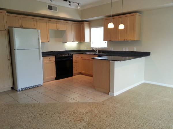 Foto principal - 1818 Moore Blvd