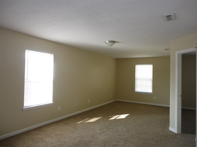 Building Photo - 3427 Talavera Dr