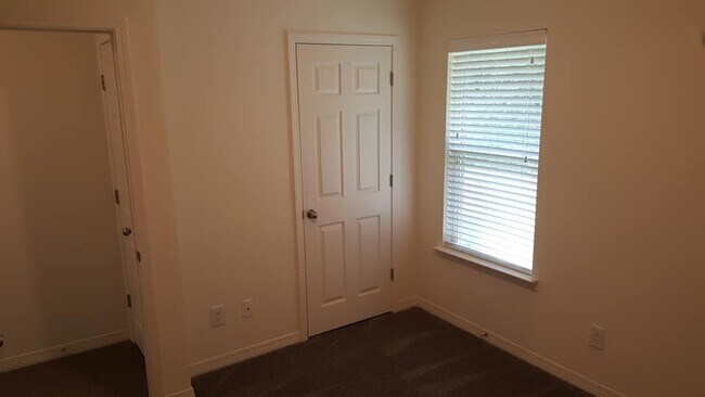Building Photo - 12711 Westbrook Drive  Foley, AL. 36535