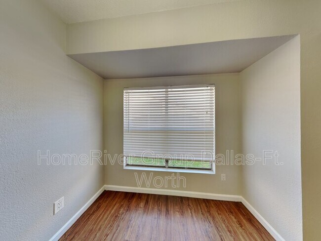Building Photo - 5223 Windy Meadow Dr