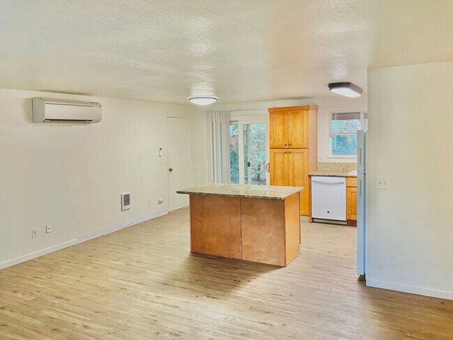 Foto del edificio - 4120-4140-4140 NE 8th St