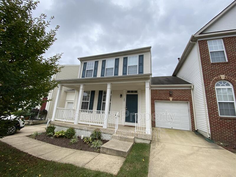 Foto principal - 102 Douglas Dr