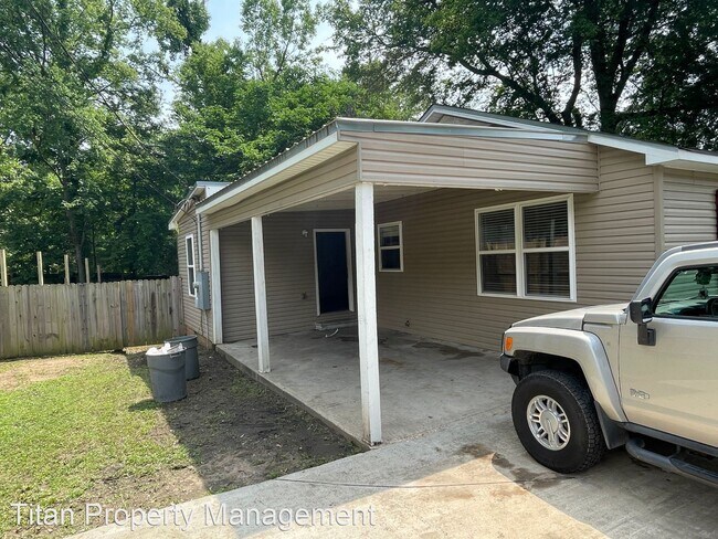 Building Photo - 3 br, 1 bath House - 514 W Ashley St.