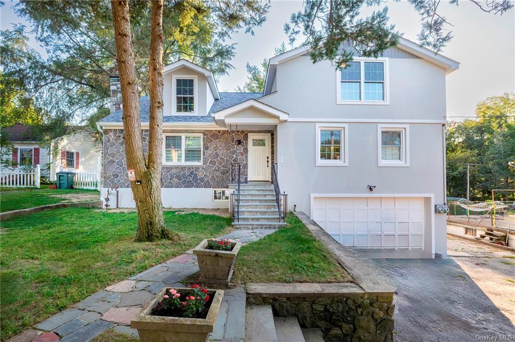 Foto principal - 21 New Castle Dr