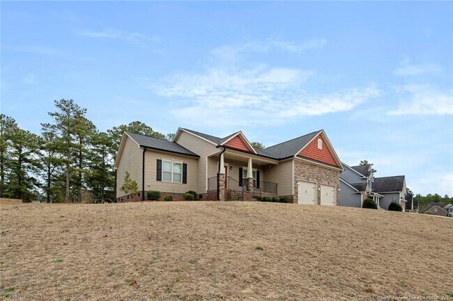 Building Photo - 541 Spring Flowers Dr