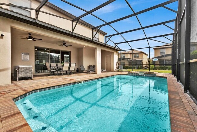 Foto del edificio - CVD8840