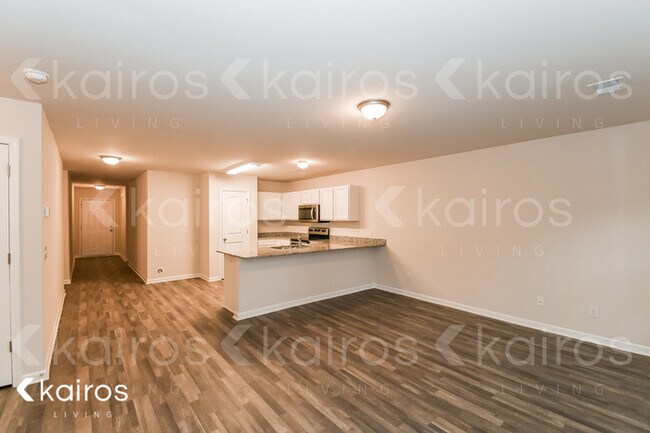 Foto del edificio - 221 Saddle Brooke Trc.