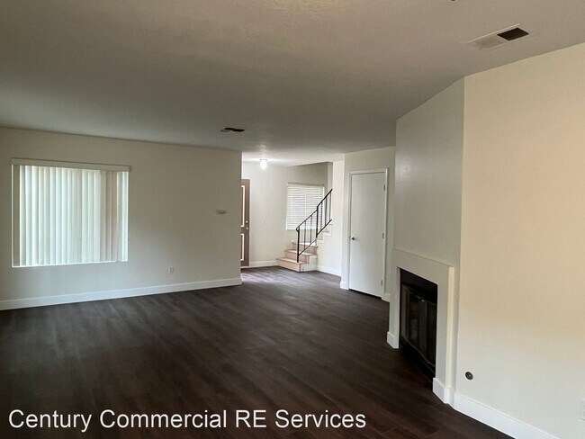 Building Photo - 3 br, 3 bath House - 434 Golden Springs Dr...