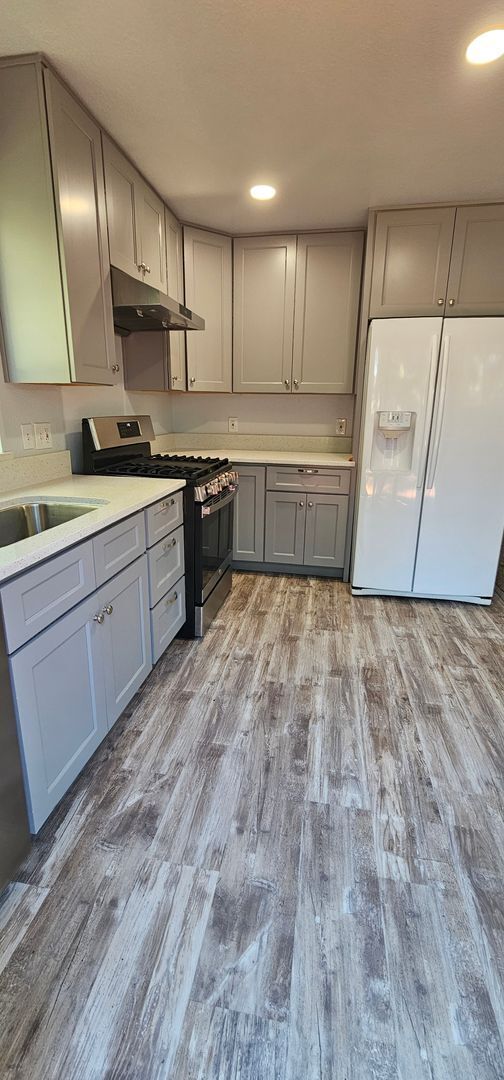 Foto del edificio - For Rent 3 bedroom 2 bath 2 car garage, Mi...