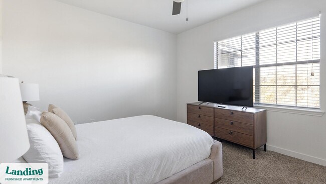 Foto del edificio - 15450 Farm to Market Rd 1325