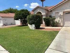Building Photo - 5842 W Columbine Dr