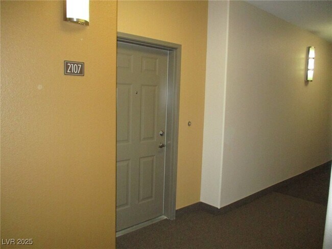 Building Photo - 8777 W Maule Ave