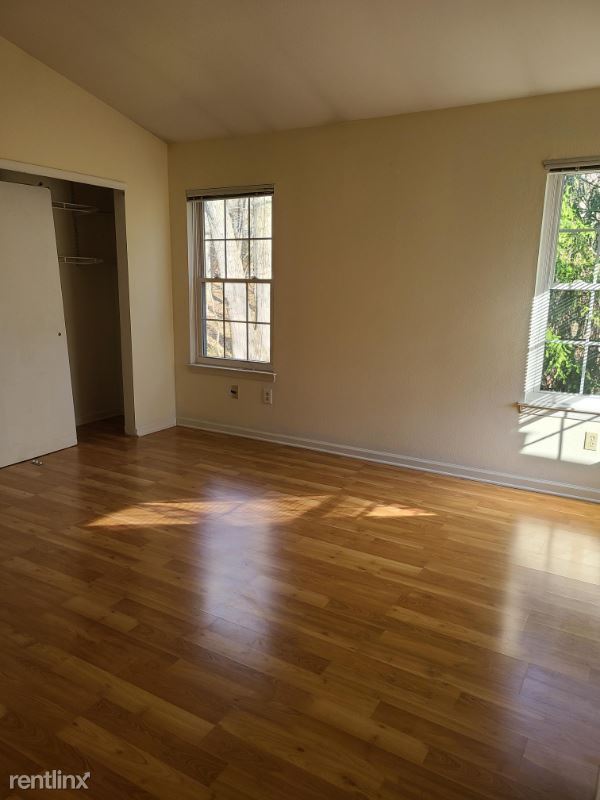 Building Photo - 2 br, 2.5 bath Townhome - 46 Pheasant Broo...