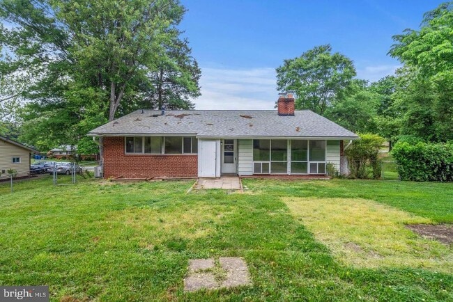 Foto del edificio - 6318 Willowood Ln