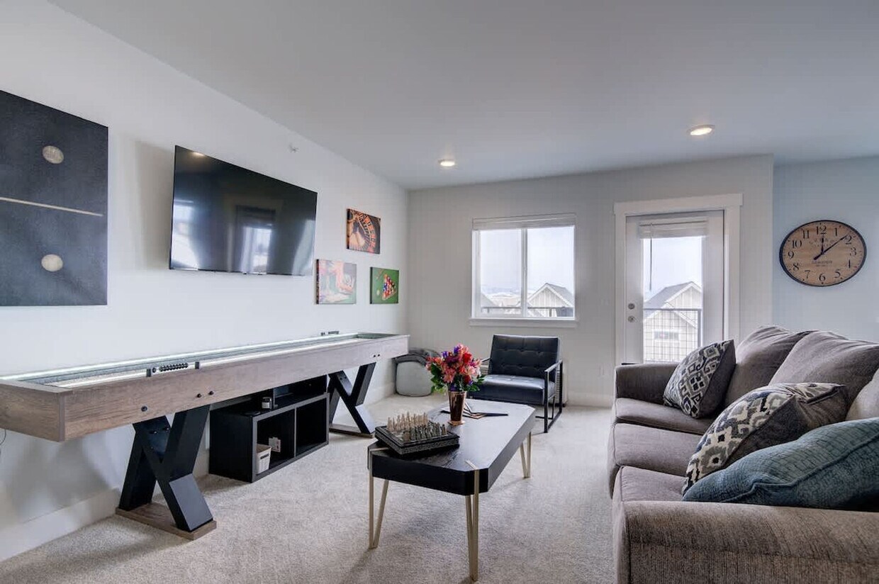 Foto principal - 5242 Fallon St