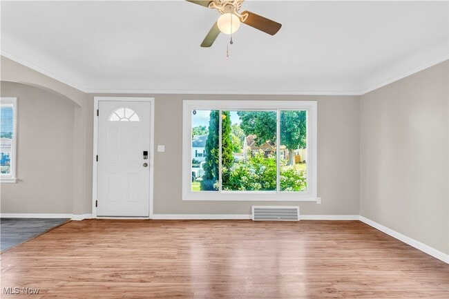 Building Photo - 2411 Brookdale Ave