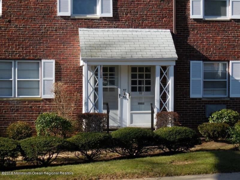 Primary Photo - 57 Manor Dr