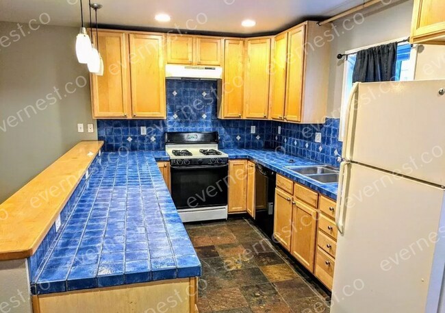 Foto del edificio - 934 Spruce St