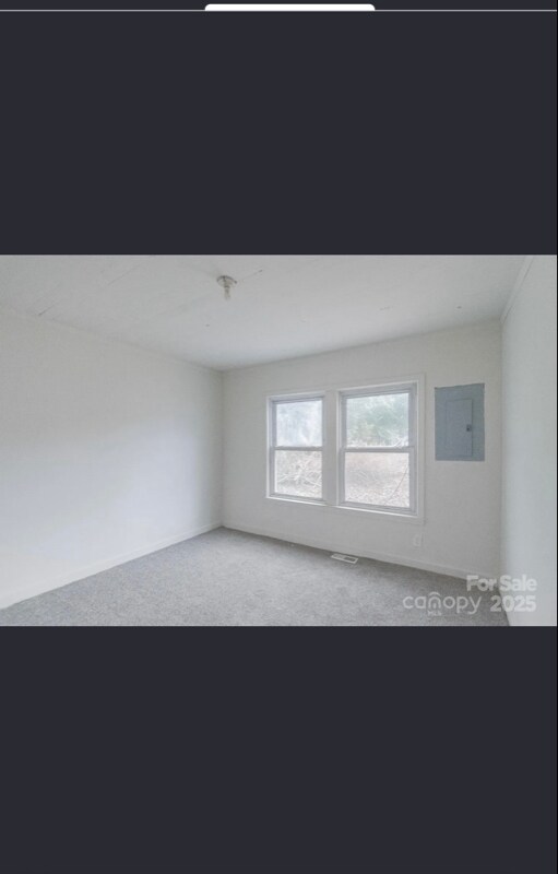 Foto del edificio - 609 Cedar St