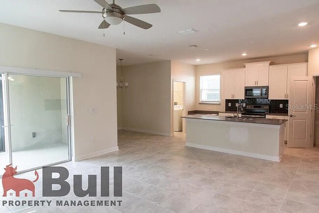 Building Photo - 11729 Allegory Aly