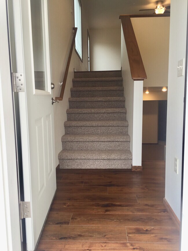 Entrada principal - 12187 Firefly Rd