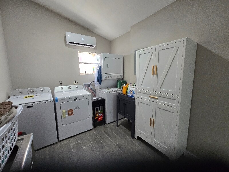 Foto del edificio - 5316 N Knox Ave