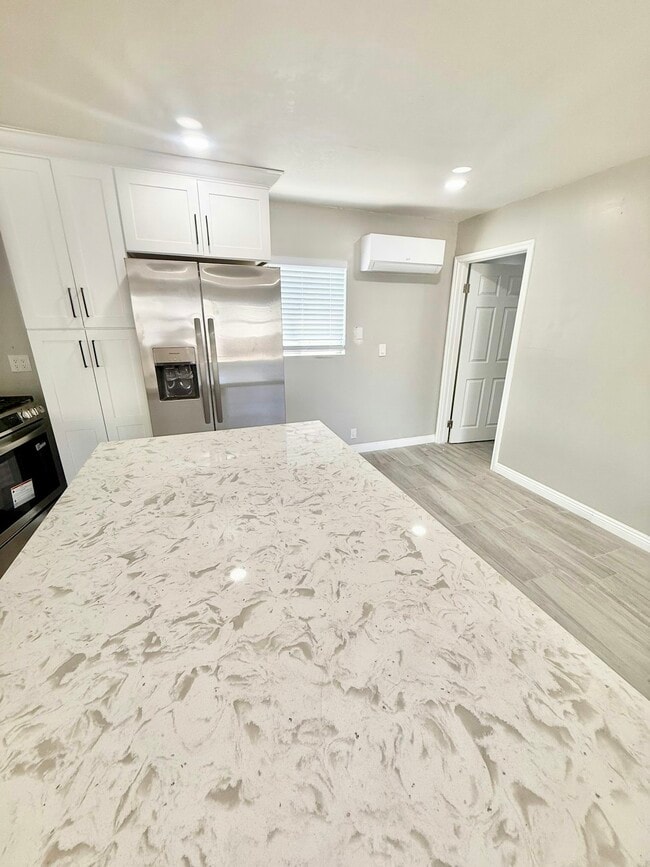 Building Photo - 15649 Pinto Way