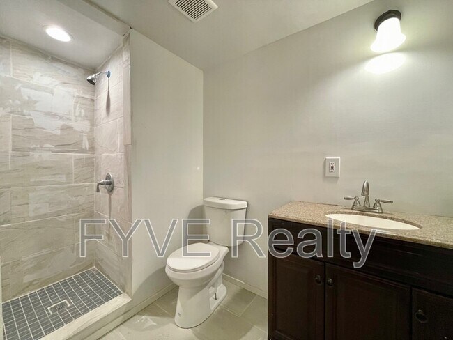 Foto del edificio - 1122 Riggs Ave