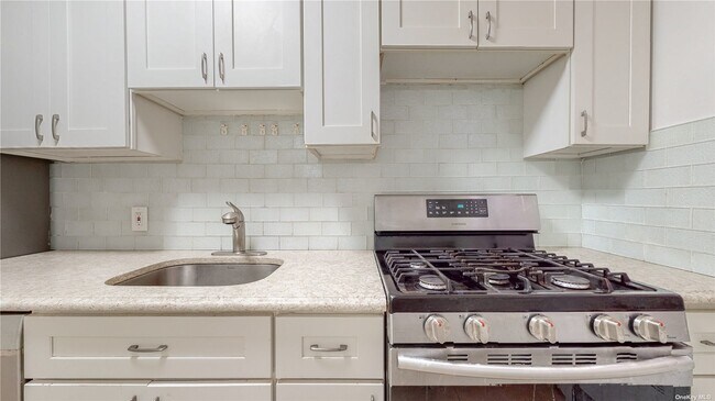 Foto del edificio - 103-25 68th Ave