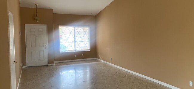 Building Photo - 1424 Rabbit Peak Way