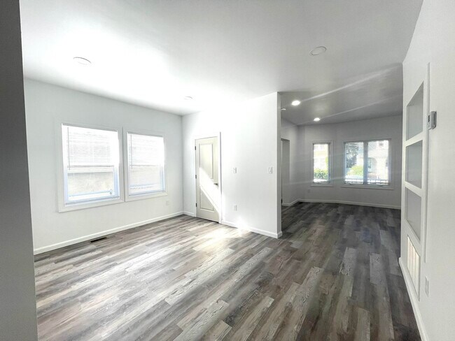 Foto del edificio - 102 W 35th St