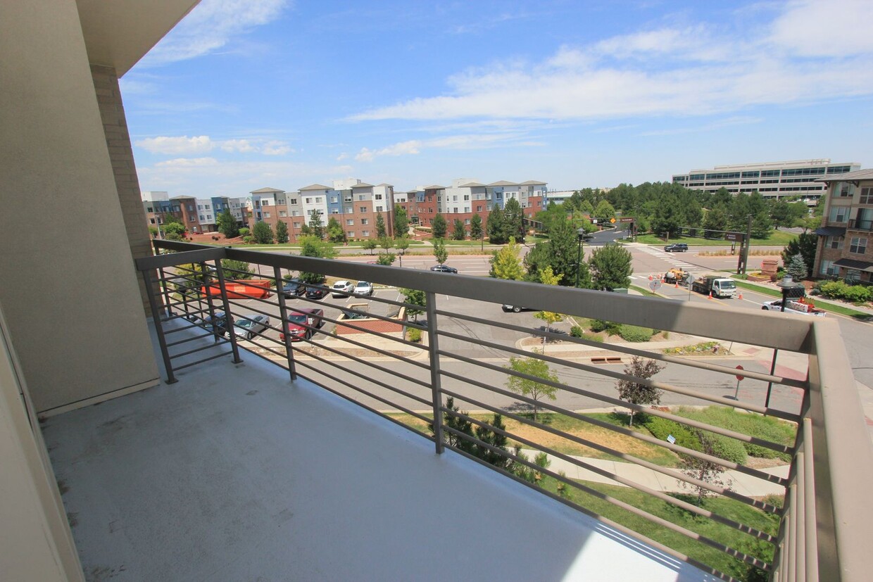 Foto principal - Gorgeous Corner Unit DTC Condo
