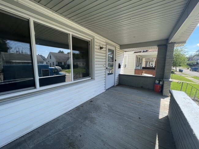 Building Photo - 4208 Asbury Dr