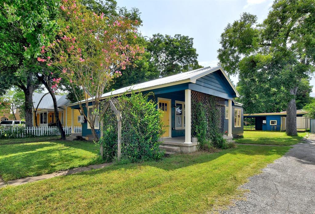 Primary Photo - 302 Olive St