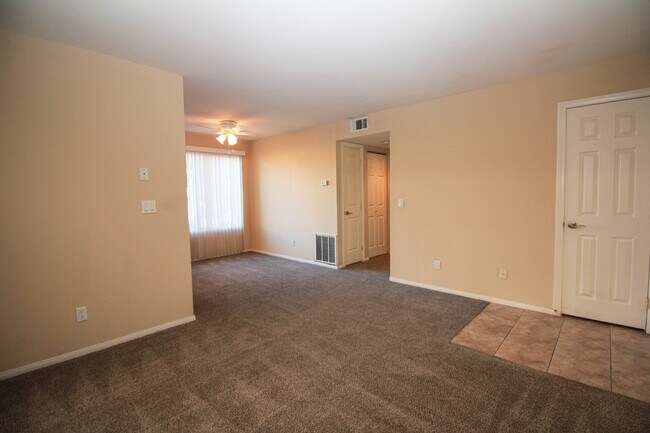 Building Photo - 7200 Pirates Cove Rd