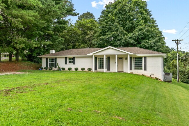 Foto del edificio - 370 Rossview Rd