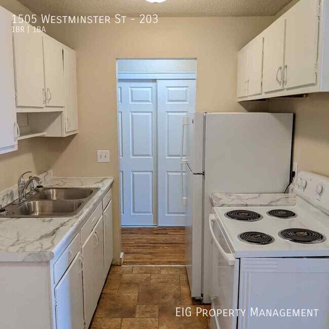 Foto del edificio - Available 12/20/2023