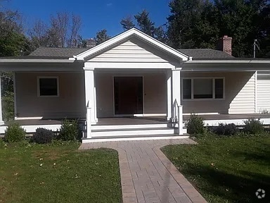 Building Photo - 232 King George Rd