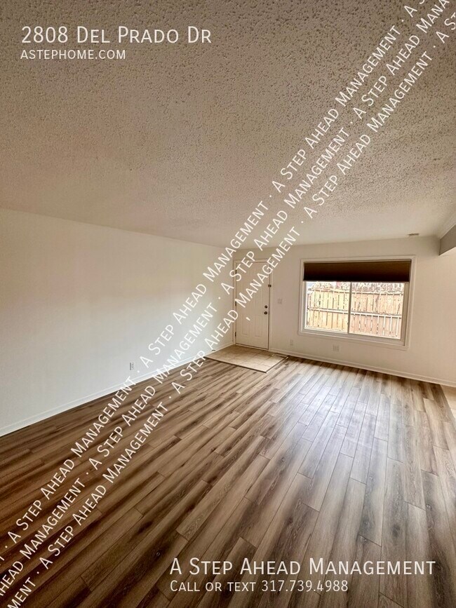 Building Photo - 2808 Del Prado Dr