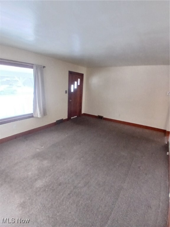 288 Granada Ave Youngstown, OH 44504 – photo 2