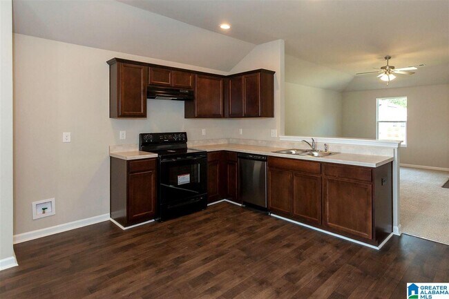 Foto del edificio - 182 Jackson Ln