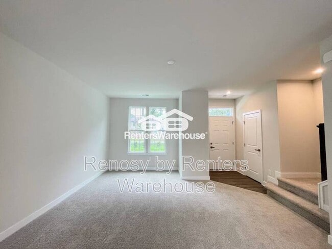 Building Photo - 202 Reid's Pl Dr