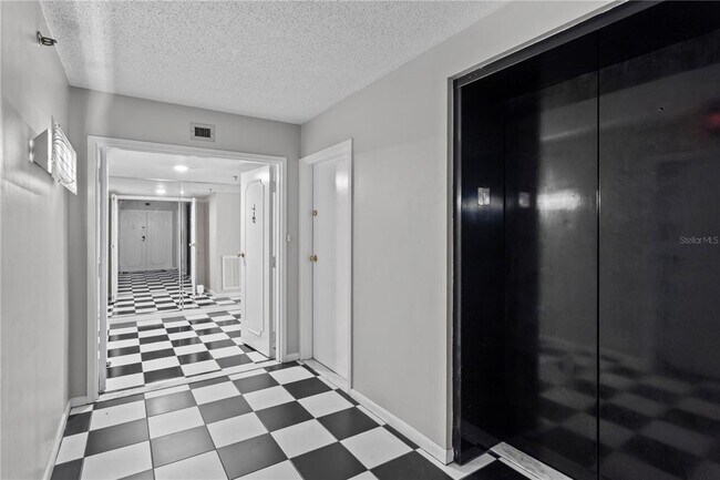 Foto del edificio - 3301 Bayshore Blvd