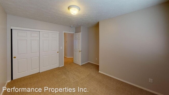 Building Photo - 3 br, 2 bath House - 899 SW 24th Street