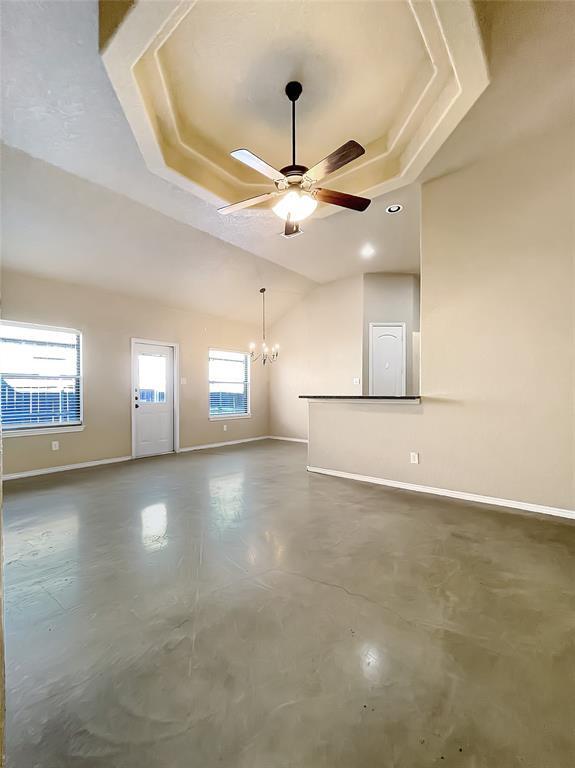 Building Photo - 256 Rosalie Dr