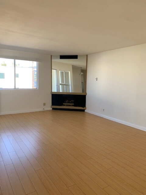 Foto del edificio - 831 3rd St